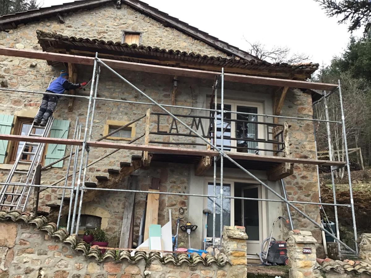 La Mazille , cossy vakantiestudio met zwembad in zuid-Bourgogne Anglure-sous-Dun Exterior foto
